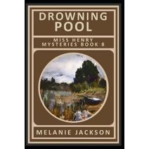 Drowning Pool (Miss Henry Art Cozy Mysteries)